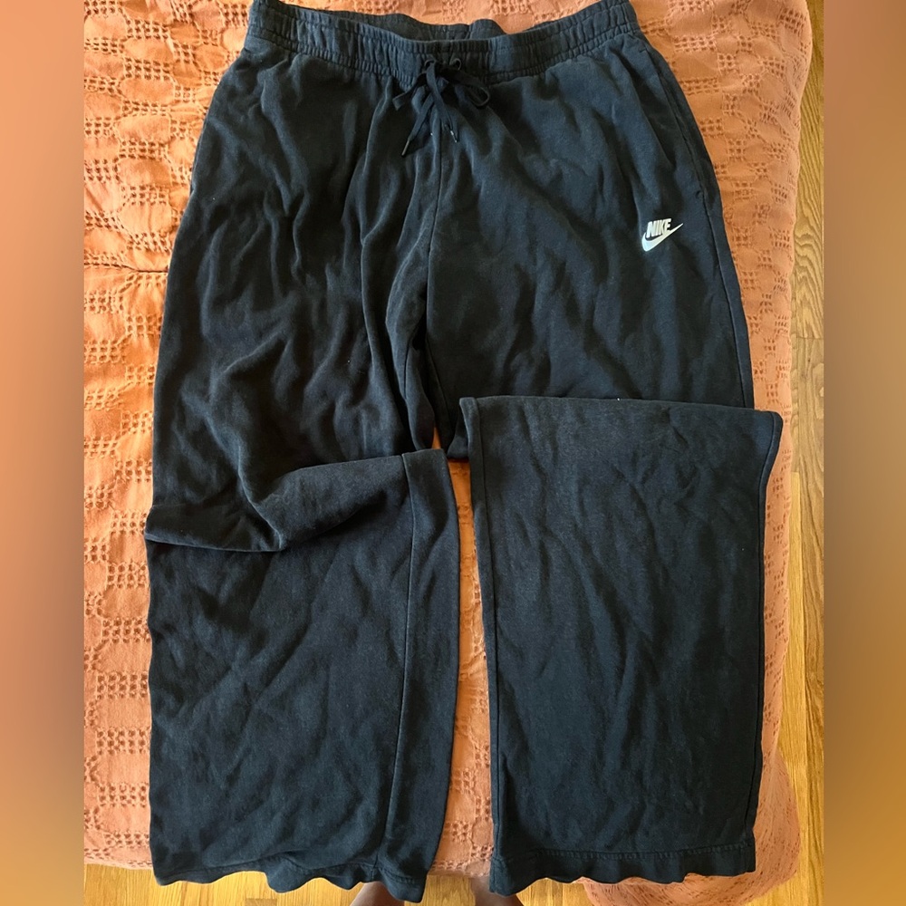 Women’s nike sweatpants